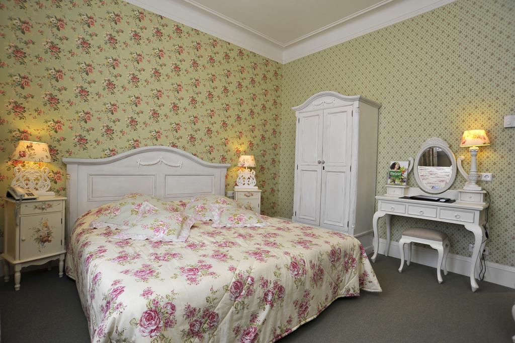 Villa Rubenshof Helmond Chambre photo